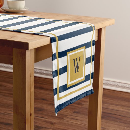 Nautical Stripes Navy Blue Monogram Initiaal Korte Tafelloper (Voorbeeld)
