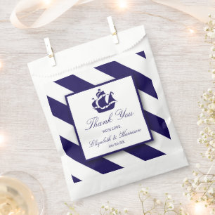 Nautical Stripes & Navy Blue Ship Wedding Bedankzakje