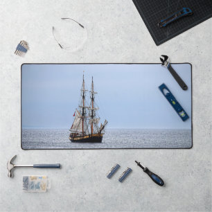 Nautical Vissen Boat Blue Skies Bureaumat