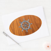 Nautisch wiel op Teak Veneer Ovale Sticker (Envelop)