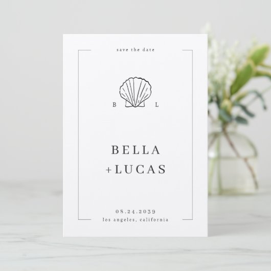 Nautische Kust Shell Monogram QR Code Wedding Save The Date (Staand voorkant)