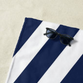Nautische Marine Blauw & Witte Streep Custom Monog Strandlaken (In situ)
