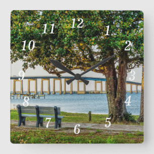 Navarre Park Banc et Bridge Horloge murale