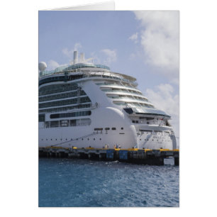 Navire de croisière tropicale