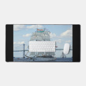 Navire d'entraînement de la marine indienne Tarang (Clavier et souris)