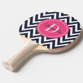 Navy and Pink Chevron Monogram Tafeltennisbatje (Voorkant Gekanteld)