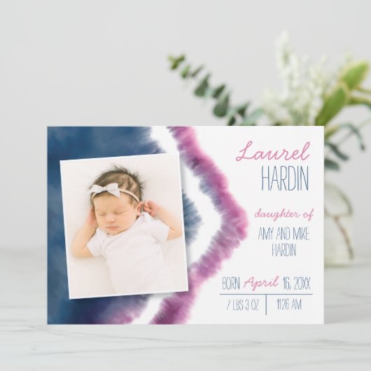 Navy and Pink Stropdas-Dye Birth Aankondiging (Staand voorkant)