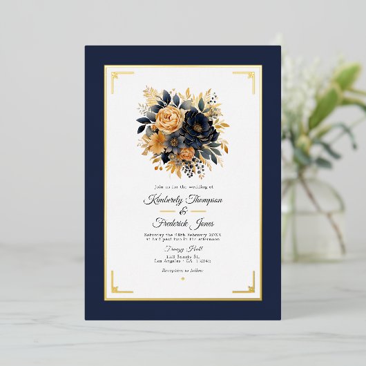 Navy Blauw en Goud Bloemen Bruiloft Folie Uitnodiging (Staand Voorkant)