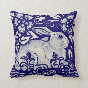 Navy Blauw Witte Rustende Konijn Haas Chinoiserie Kussen