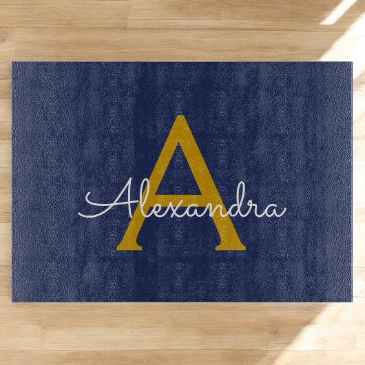 Navy Blauwe Gouden Moderne Script Meisjesnaam Mono Snijplank
