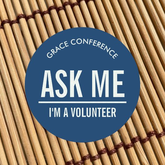 Navy blue Ask Me I'm a Volunteer Ronde Sticker