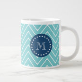 Navy Blue, Blauwgroen Chevron Pattern | Uw monogra Jumbo Mok (Rechts)