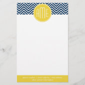 Navy Blue Chevrons met aangepast geel monogram Briefpapier (Voorkant)