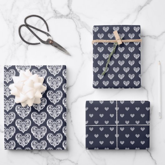 Navy Blue Decorative Heart Inpakpapier Vel (Voorkant)