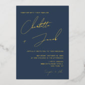 Navy Blue Elegant Minimalistisch Script Wedding Folie Uitnodiging (Voorkant)