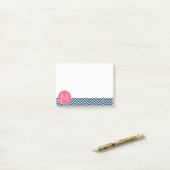 Navy Blue en Magenta Chevrons Custom Monogram Post-it® Notes (Op bureau)