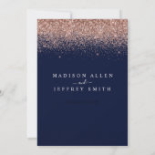 Navy Blue en Roos Gold Glitter Wedding Invitation Aankondiging (Achterkant)