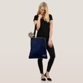 Navy Blue Faux Leather Monogram Canvas tas (Op model)