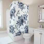 Navy Blue Flowers op White Douchegordijn (In situ)