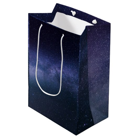 Navy Blue Galaxy Sterrennacht Stars Modern Medium Cadeauzakje (Voorkant Gekanteld)