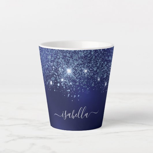 Navy blue glitter monogram name script latte mok (Voorkant)
