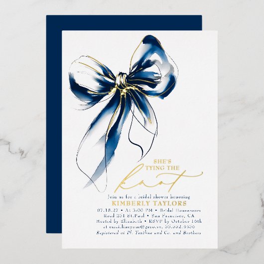 Navy Blue Gold Bow Elegant Whimsical Bridal Shower Folie Uitnodiging (Voorkant / Achterkant)