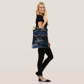 Navy Blue Gold Glitter Canvas tas Aangepaste Naam  (Op model)
