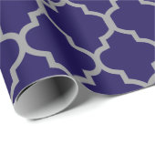 Navy Blue, Grey Quatrefoil Aangepaste achtergrondk Cadeaupapier (Rol Hoek)
