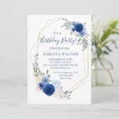 Navy Blue Moderne Floral Invitation de fête d'anni (Debout devant)