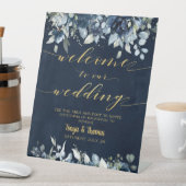 Navy Blue Peonies Gold Calligraphy Welcome Weddens Reclamebord Met Voetstuk (Insitu)