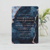 Navy Blue Roos Goud Marmer Bruiloft Uitnodigingen (Staand voorkant)