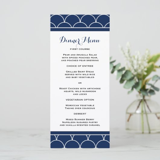 Navy Blue Scallop Pattern Slim Dinner Menu (Staand voorkant)