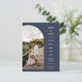 Navy Blue Script Arch Photo QR Code Save the Date Briefkaart (Staand voorkant)