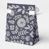 Navy Blue Silver Floral Pattern Vrijgezellenfeest Bedankdoosjes (Achterkant)