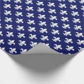 Navy Blue White Fleur de Lis Pattern Cadeaupapier (Hoek)