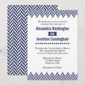 Navy Blue White Herringbone Wedding Invitation Kaart (Voorkant / Achterkant)