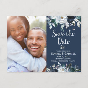 Navy Blue White Rose Floral Wedding Save the Date Aankondigingskaart