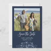 Navy Blue Wildflower Foto QR-code Bewaar de datum Kaart (Voorkant)