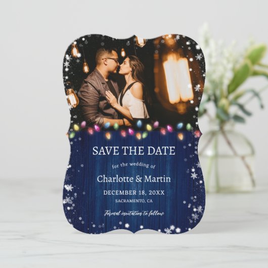 Navy Blue Wood Kerstverlichting Vakantie Trouwen Save The Date (Staand voorkant)