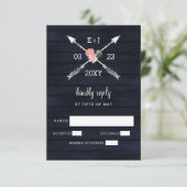 Navy Blush Barn - houtsjechische bruiloft RSVP Kaartje (Staand voorkant)