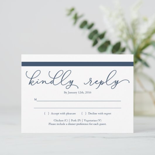 Navy Calligraphy Invitation Reply Kaart Insert (Staand voorkant)