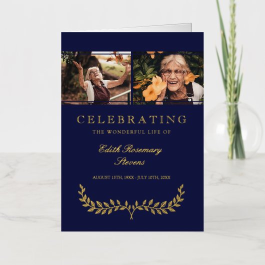 Navy Gold Wreath Celebrating Life Funeral Programm Folie Wenskaart (Voorkant)