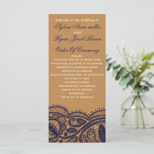 Navy Lace en Kraft Paper Wedding Programma (Staand voorkant)