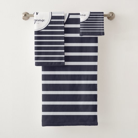 Navy Monogram Stripes Bad Handdoek (Insitu)