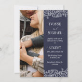 Navy White Rose schetst 2 op 1 foto-bruiloft Kaart (Voorkant)