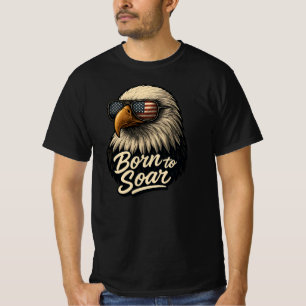 Né à Soar Bald Eagle Lunettes de soleil T-shirt