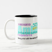 Né dans l'année de Rooster Personnalité Traits Mug (Gauche)