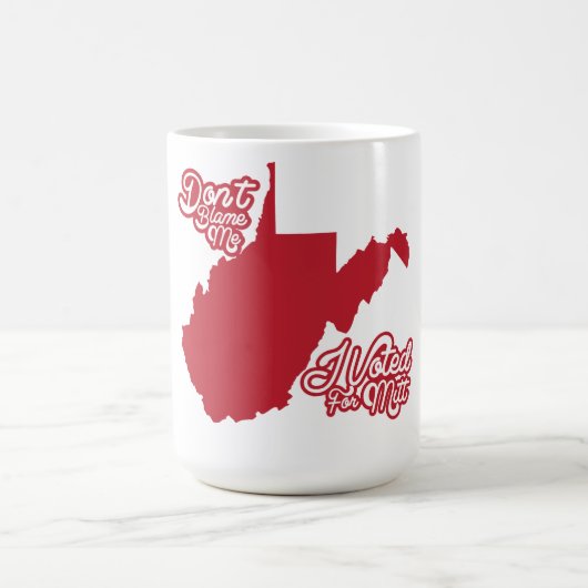 Ne me blâmez pas, j'a voté pour la tasse de Mitt (Centre)