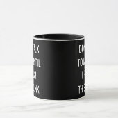 Ne me parle pas avant que je finisse cette Mug Com (Centre)