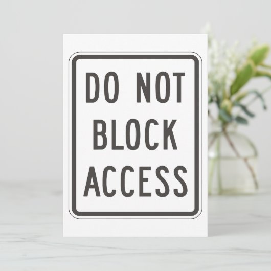 Ne pas bloquer les invitations des panneaux d'accè (Debout devant)